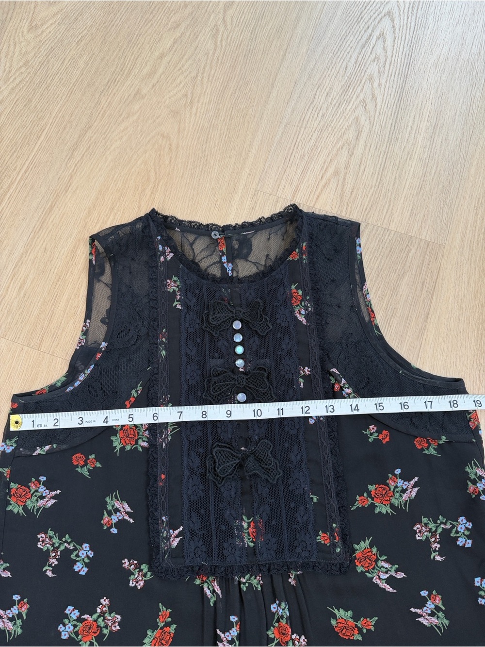 Coach Silk Floral Blouse 6 - Picture 4 of 7